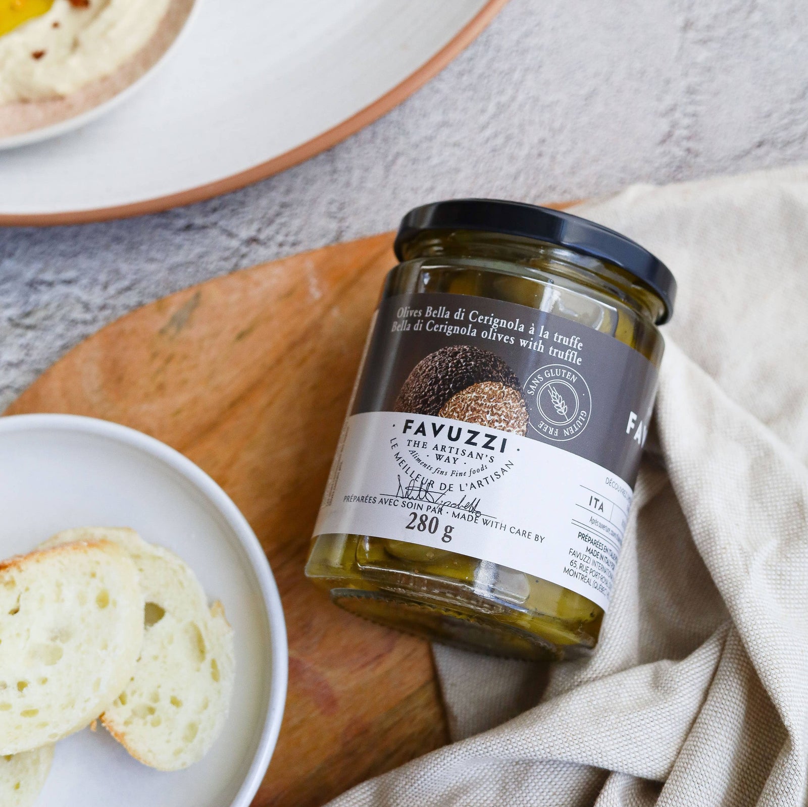 Bella_Di_Cerignola_Olives_Truffle_Favuzzi_Willows_Box