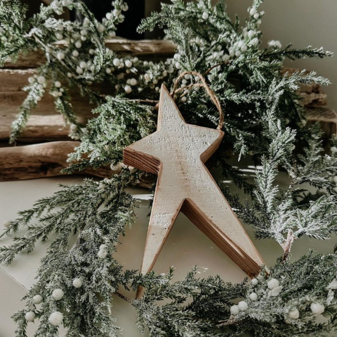 Highland Frost Holiday Gift Box