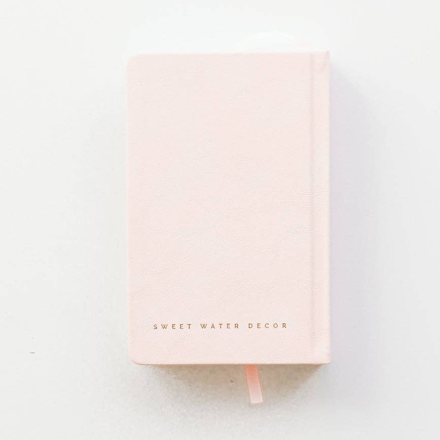Mothers_Day_Journal_Willows_Box_Canadian_Gifting_Studio_Sweet_Water_Decor